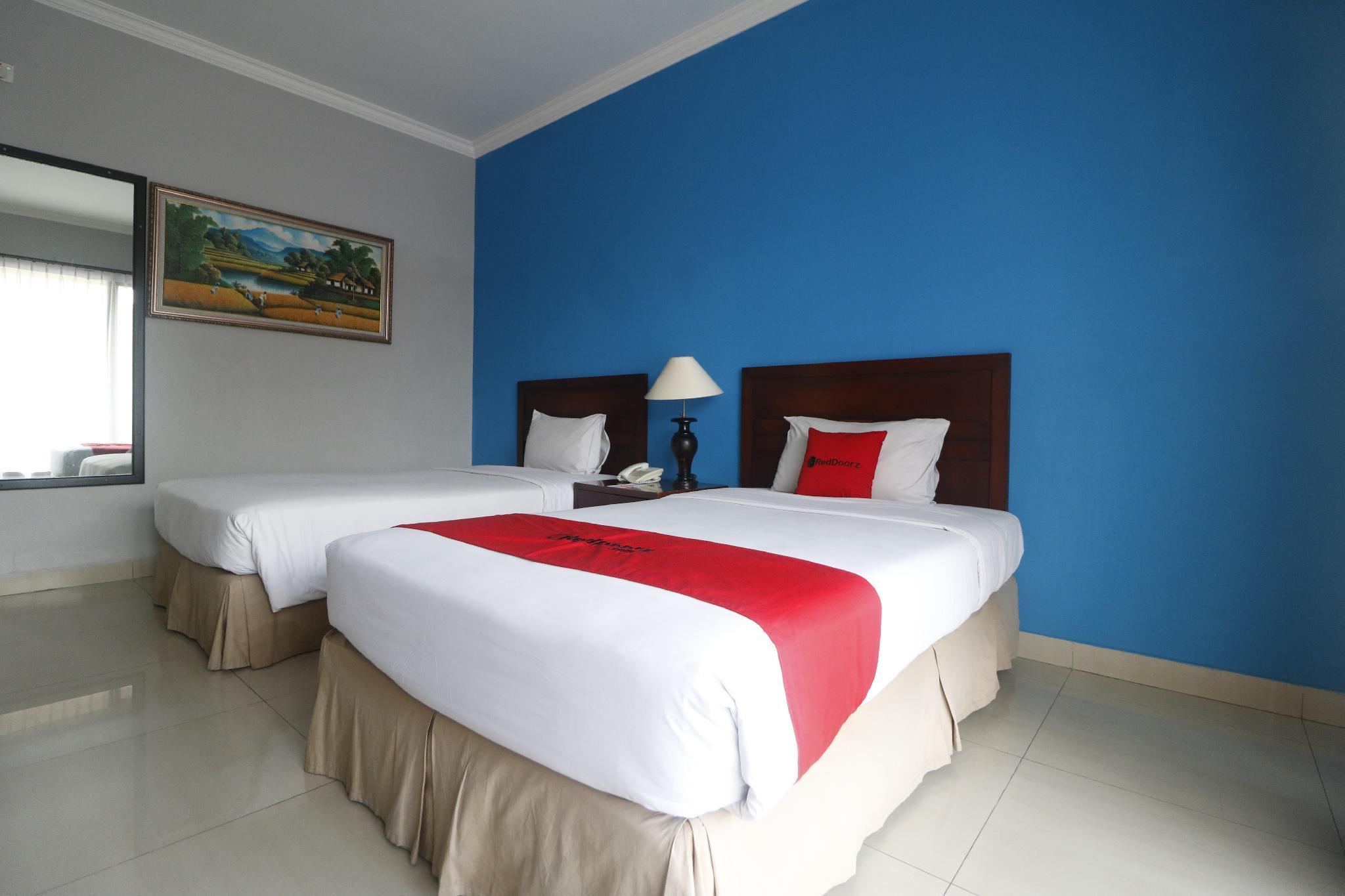 Reddoorz Premium @ Bukit Damai Indah Hotel Balikpapan  Ngoại thất bức ảnh